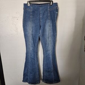 Rock & Roll Denim Women's 31x34 Blue Flared Jeans Bargain Pull On Denim Western